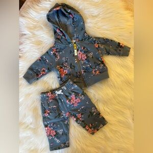 Carter’s Floral Newborn Sweatpants Set